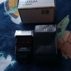 Minolta MAXXUM FLASH 2800AF